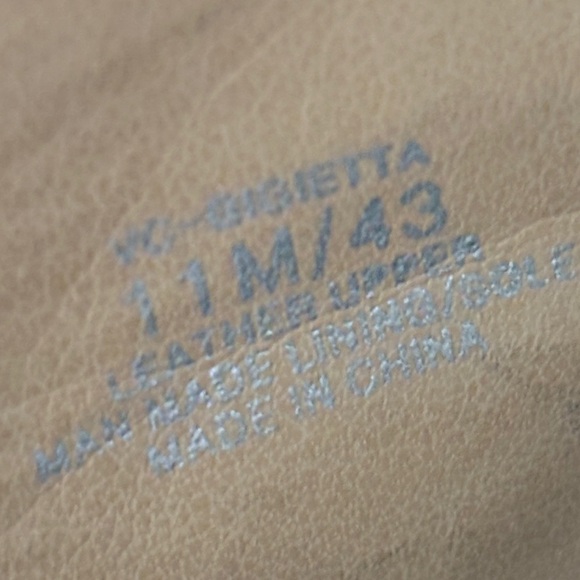 Vince Camuto Gigietta Ankle Boots Booties Size 11 Tan Suede Leather Block Heel - Picture 12 of 12